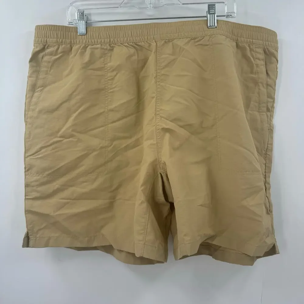 NWT The north face adventure khaki Stone mens shorts
